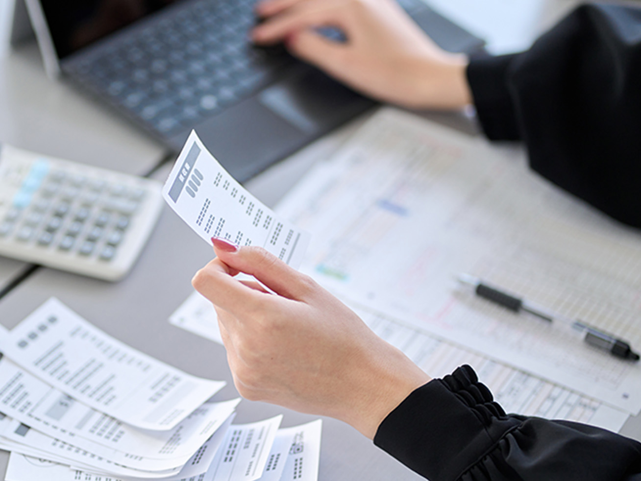 費用計算する手元